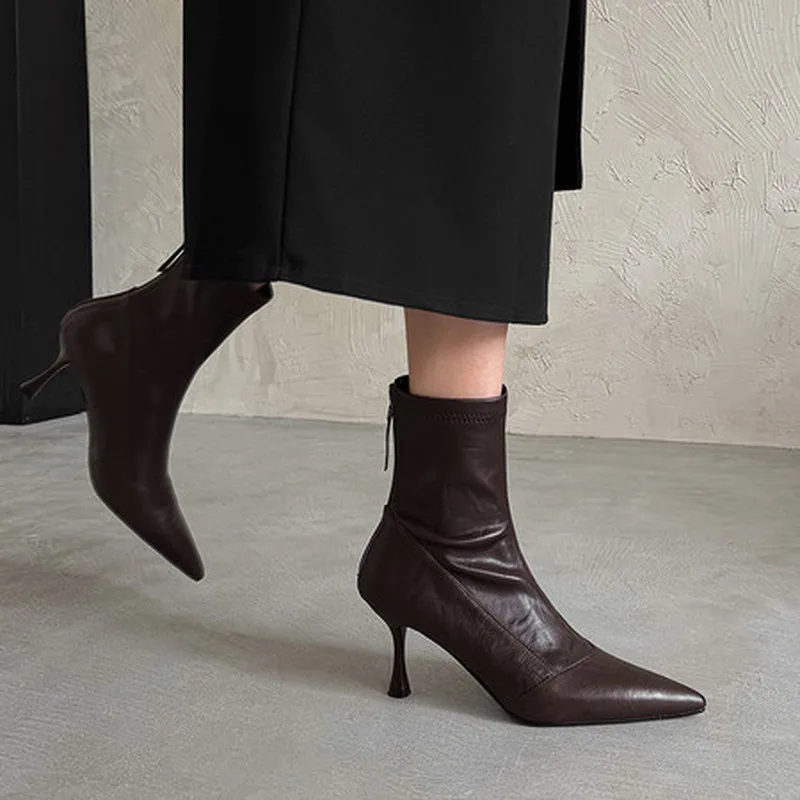 2026 Autumn Pointed Stiletto Ankle Boots Soft Sheepskin TPR Sole Back Zipper Slim Fit Office Boots Black Brown Sizes34-40F17