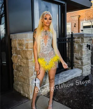 Asil Elmas Kısa Kokteyl Elbisesi Kadınlar Için Sarı Kristal Boncuklu Tüy Aplike Özelleştirilmiş vestido fiesta corto