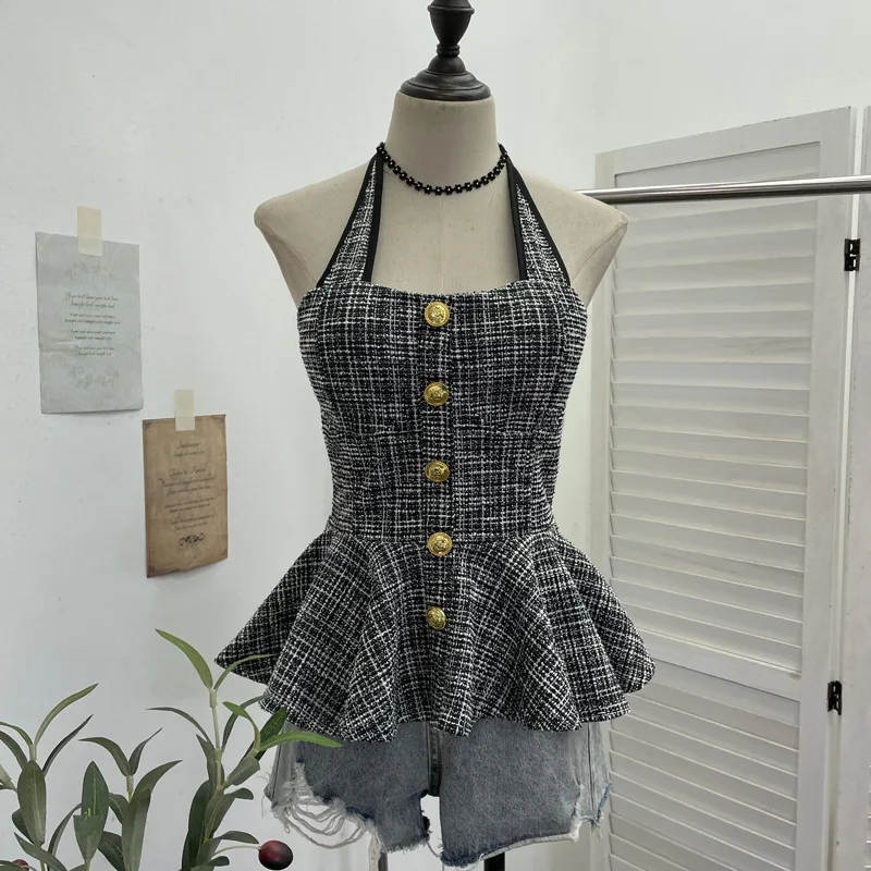 

ISAROSE Tweed Halter Tops for Women Early Summer Sleeveless Braless Umbrella Shaped Hem Gold Color Buttons Plaid Tank Tops