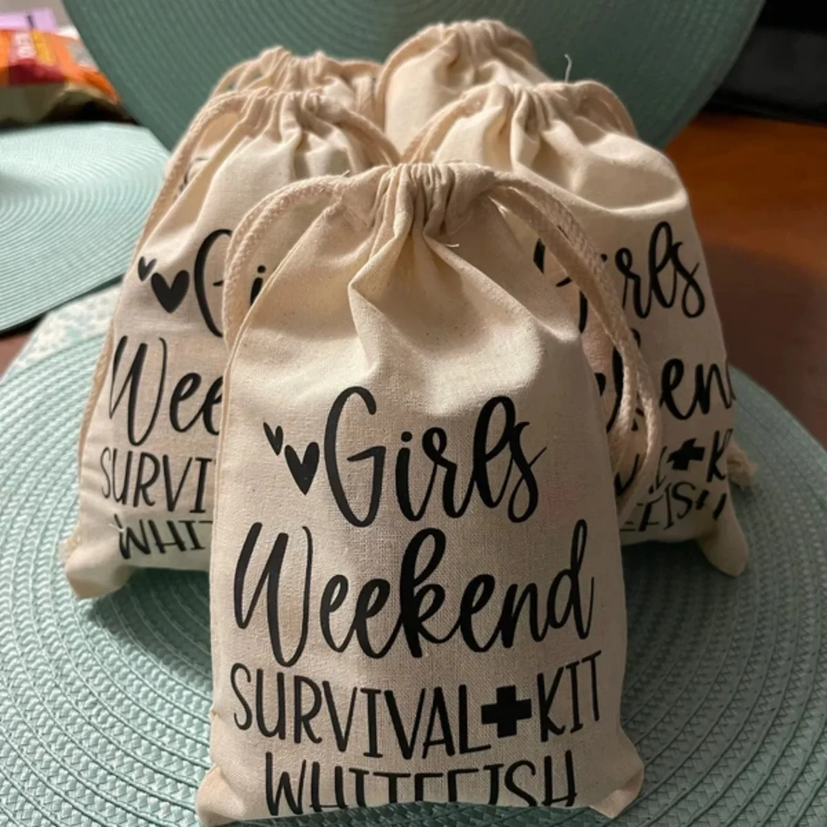 20 Pcs Girls Weekend Survival Kit, Hangover Kit Bags, Bachelorette Party, Girl's Trip, Girls Trip Party Bag, Girls Weekend, Girl