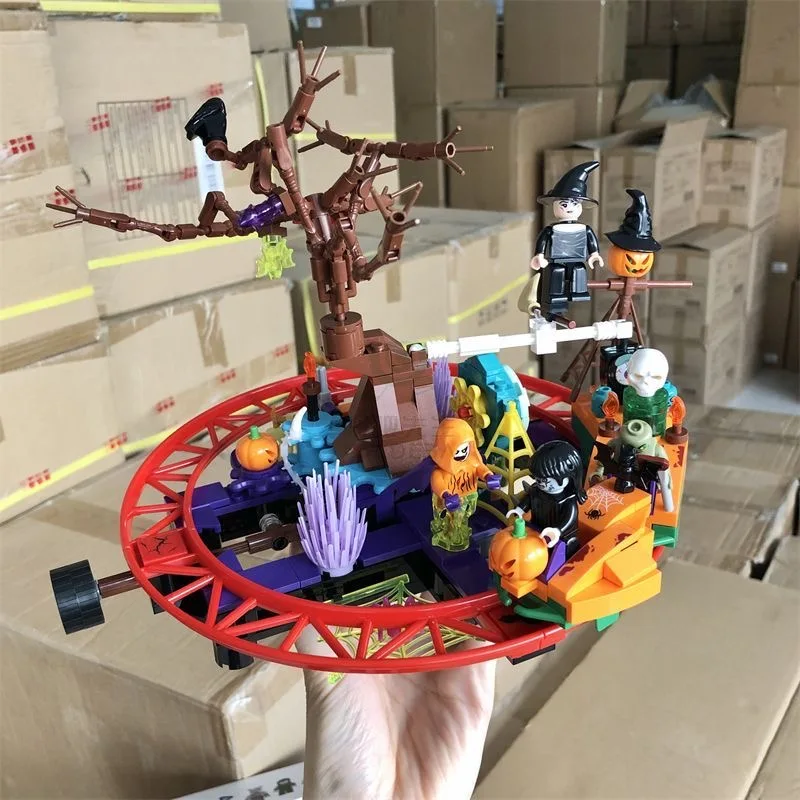 Halloween Prank Magic Night Train Park Pumpkin Monster Zombie DIY Building Blocks for Kids building blocks