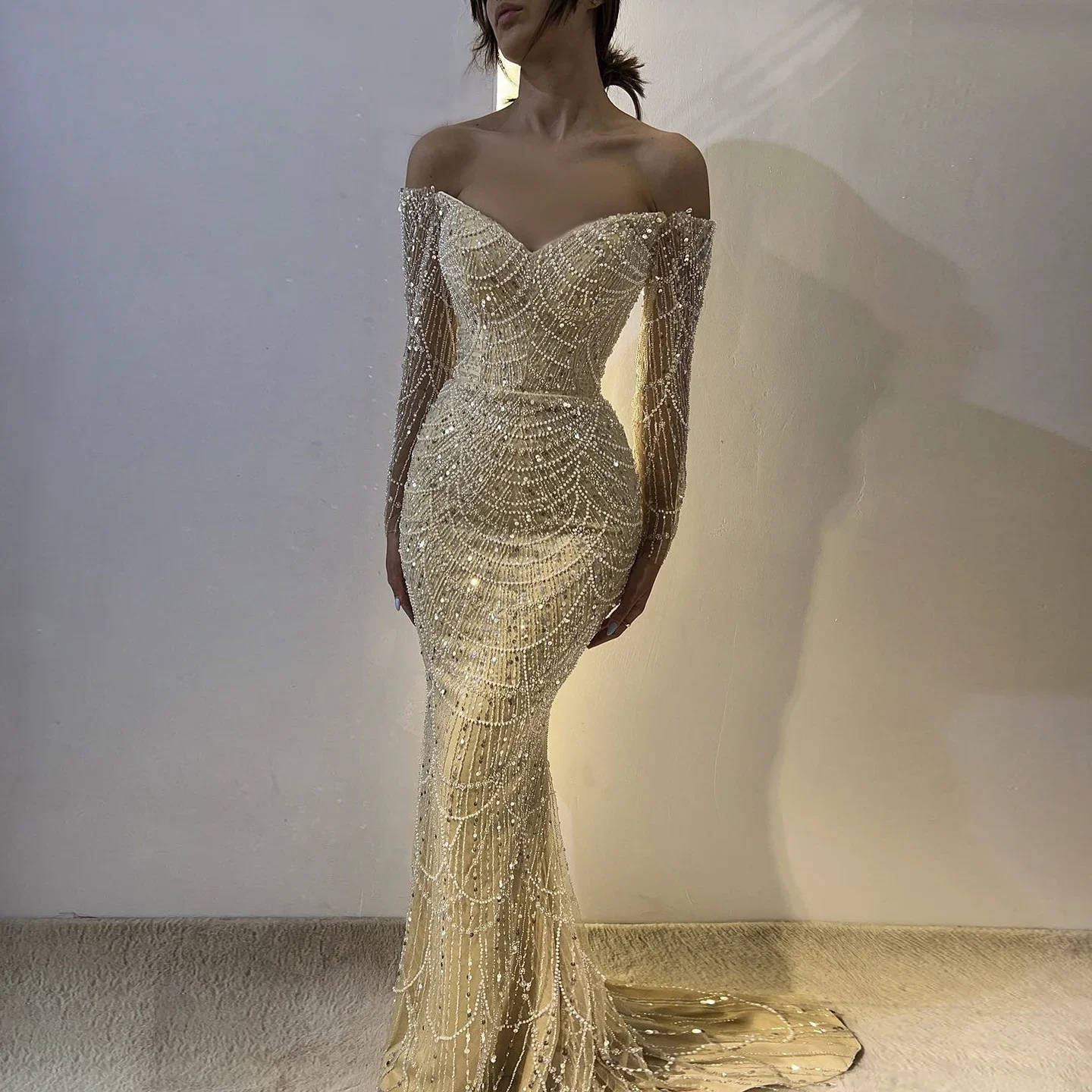 

Customized Off the Shoulder Mermaid Luxury Dubai Long Sleeves Evening Dress Beads Wedding Party Formal Second Reception Dresses
