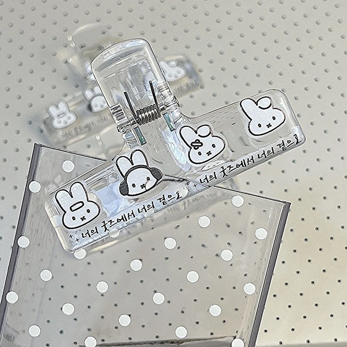 Cartoon Kawaii New Good Looks Ins Style Transparent Jelly Clip File Test Paper Folder Acrylic Storage Binder Clip Simple Miffy