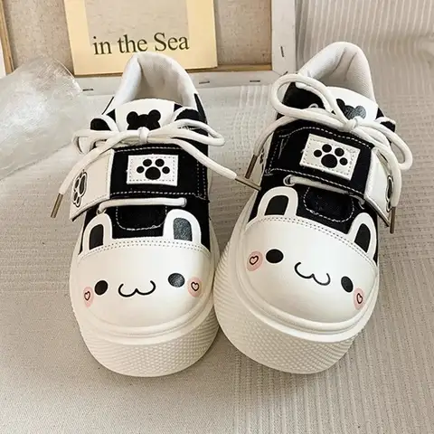 Women's platform vulcanized canvas shoes woman designer lace up trainers cat paw print sneaker 2026 New adorablle kitty sneakers