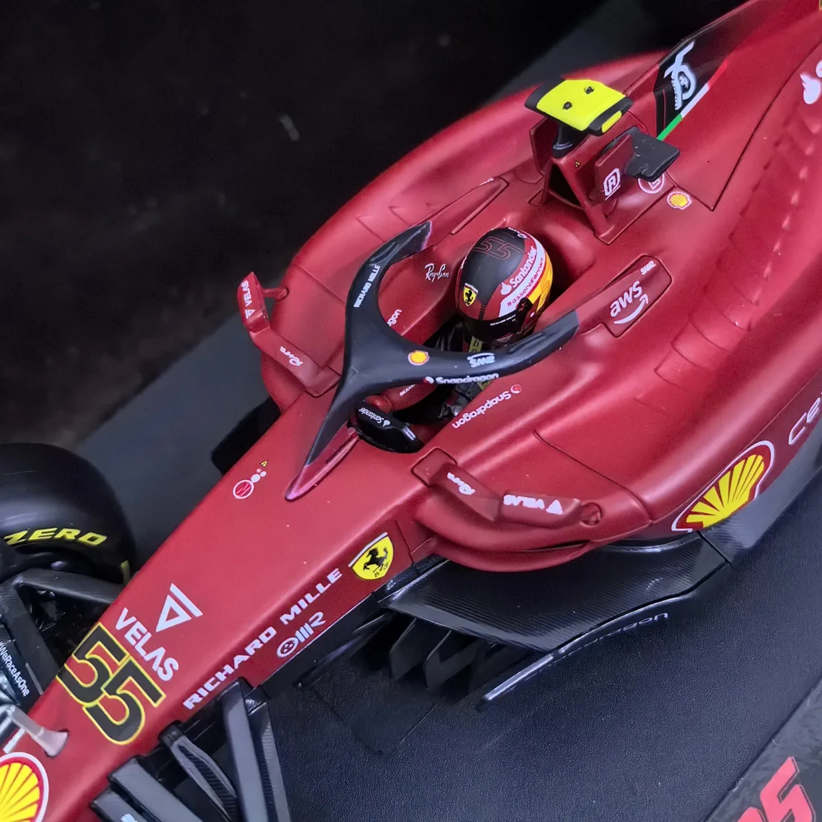 ببوراجو 1:18 سكوديريا فيراري F1-75 # 55 نموذج سيارة Sainz F1، تركيبة المقياس 1 لعبة هدية عيد الميلاد المصغرة للأطفال #3