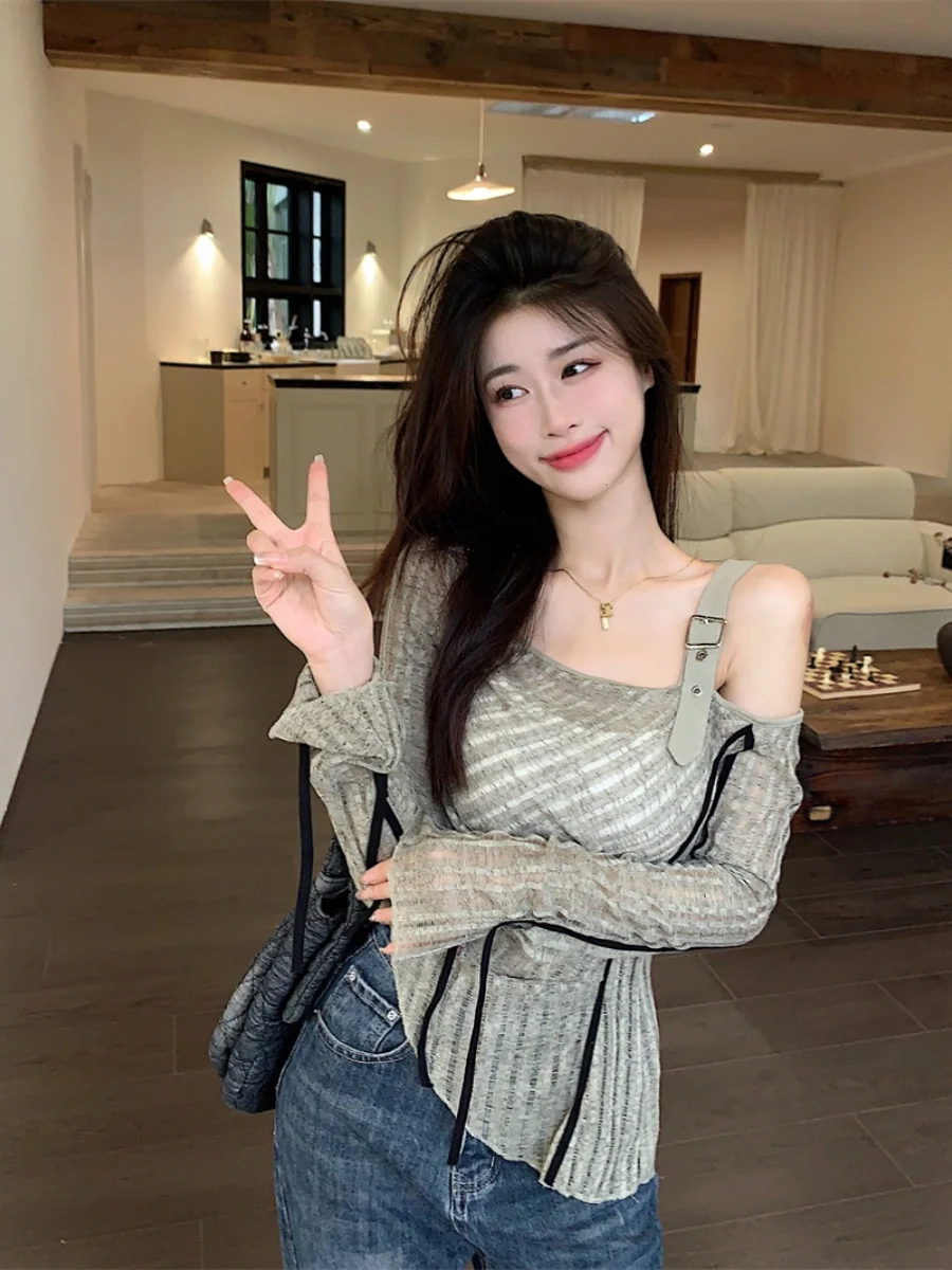 Elegant Knitted Long Sleeve Shoulder Bared Women's Top Slimming Stylish Spring Fashion Commute Style Korean Version Short Length
