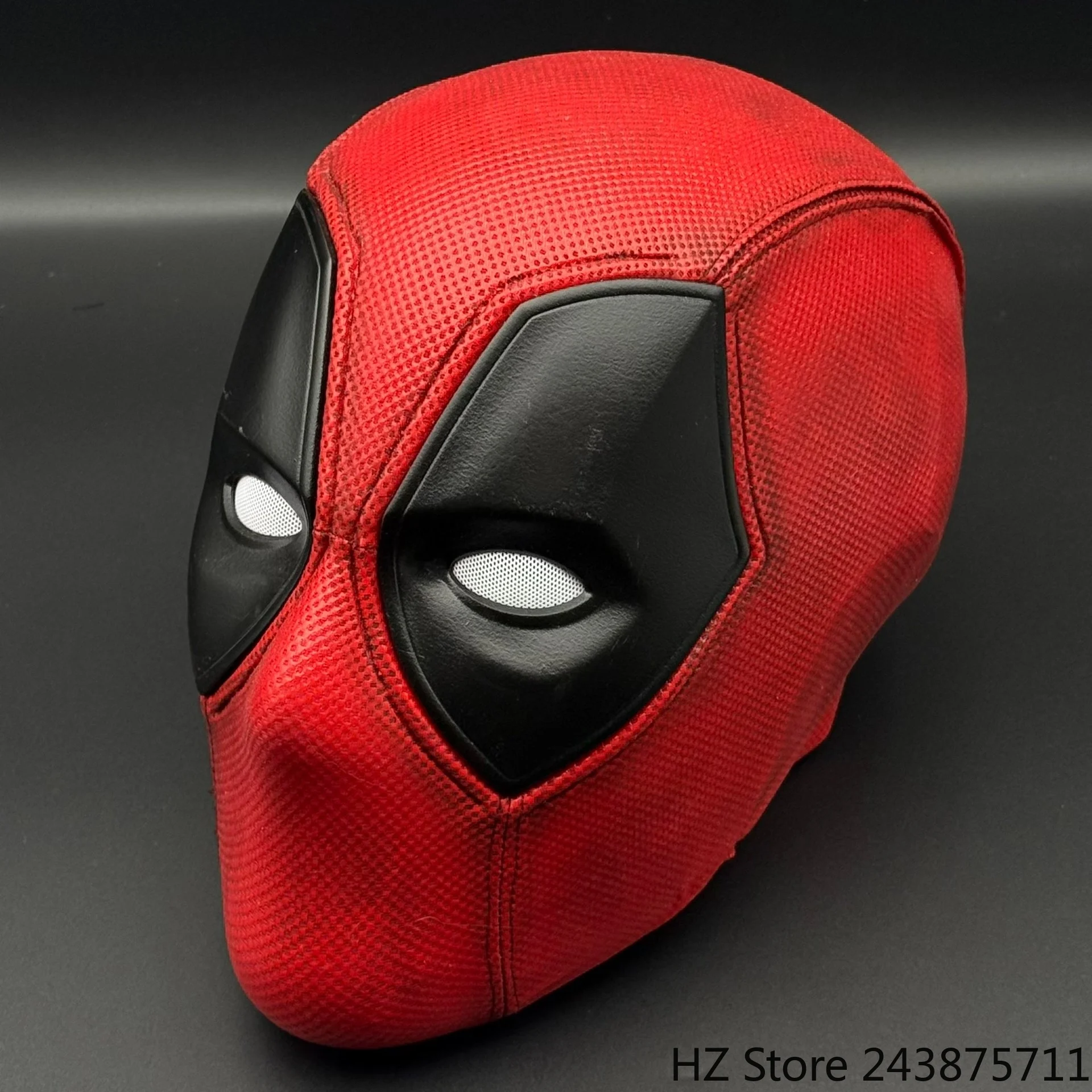 

Deadpool Mask with 1 Pair of Normal Magnetic Eyes Silk Screen Printing Halloween Cosplay Deadpool Helmet (Default New Version)