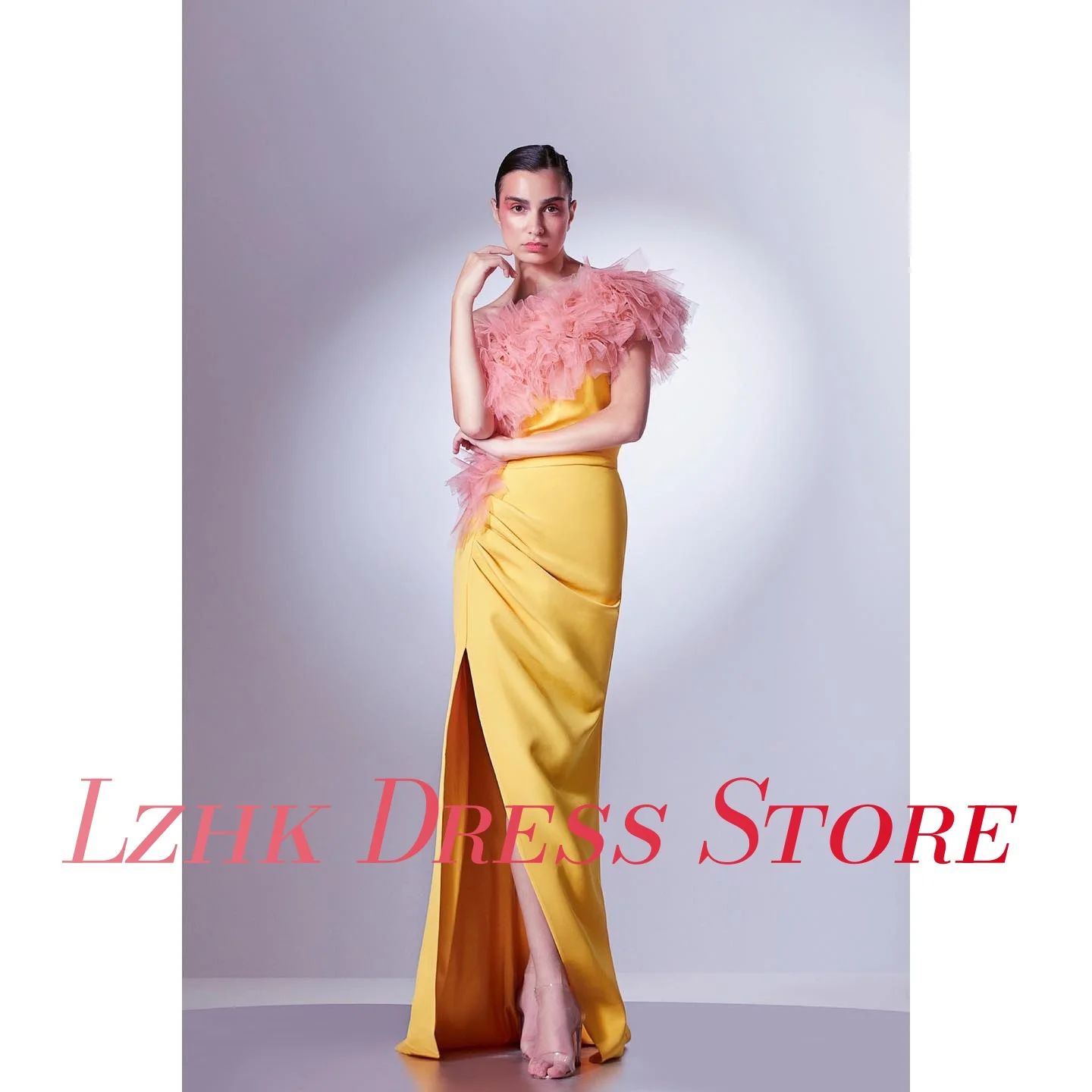 Customized Sexy Jersey Mermaid One Shoulder Tiered Ruffles Evening Dress Delicate Short Sleeves Floor Length Celebrity Gowns