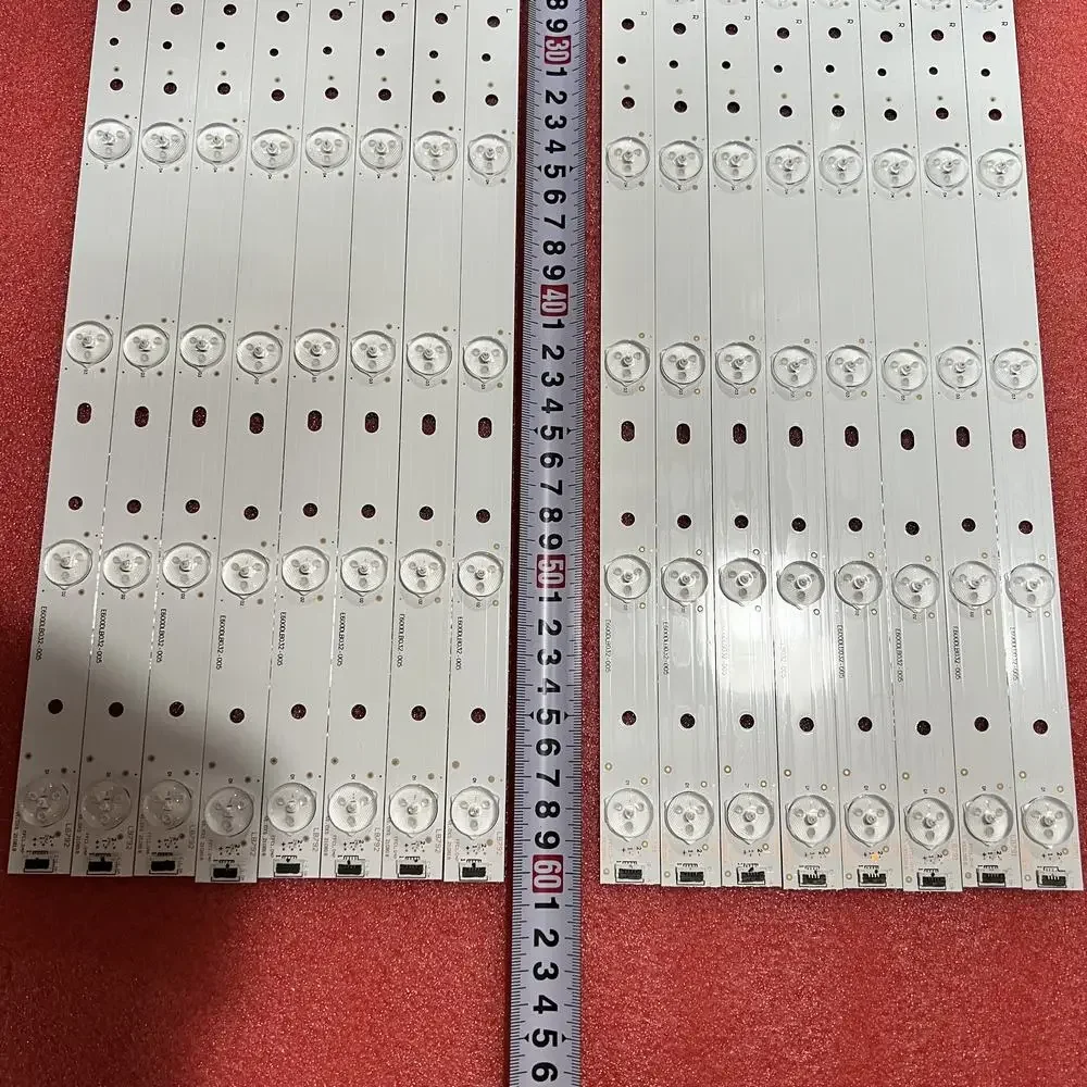 LED Backlight strip 8LED For 60