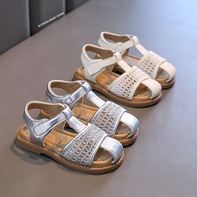 

Girls Hollow Braided Sandals 2025 Trendy Children's T-tied Princess Sandals Little Girl Fashion Roman Shoes Beige Silver