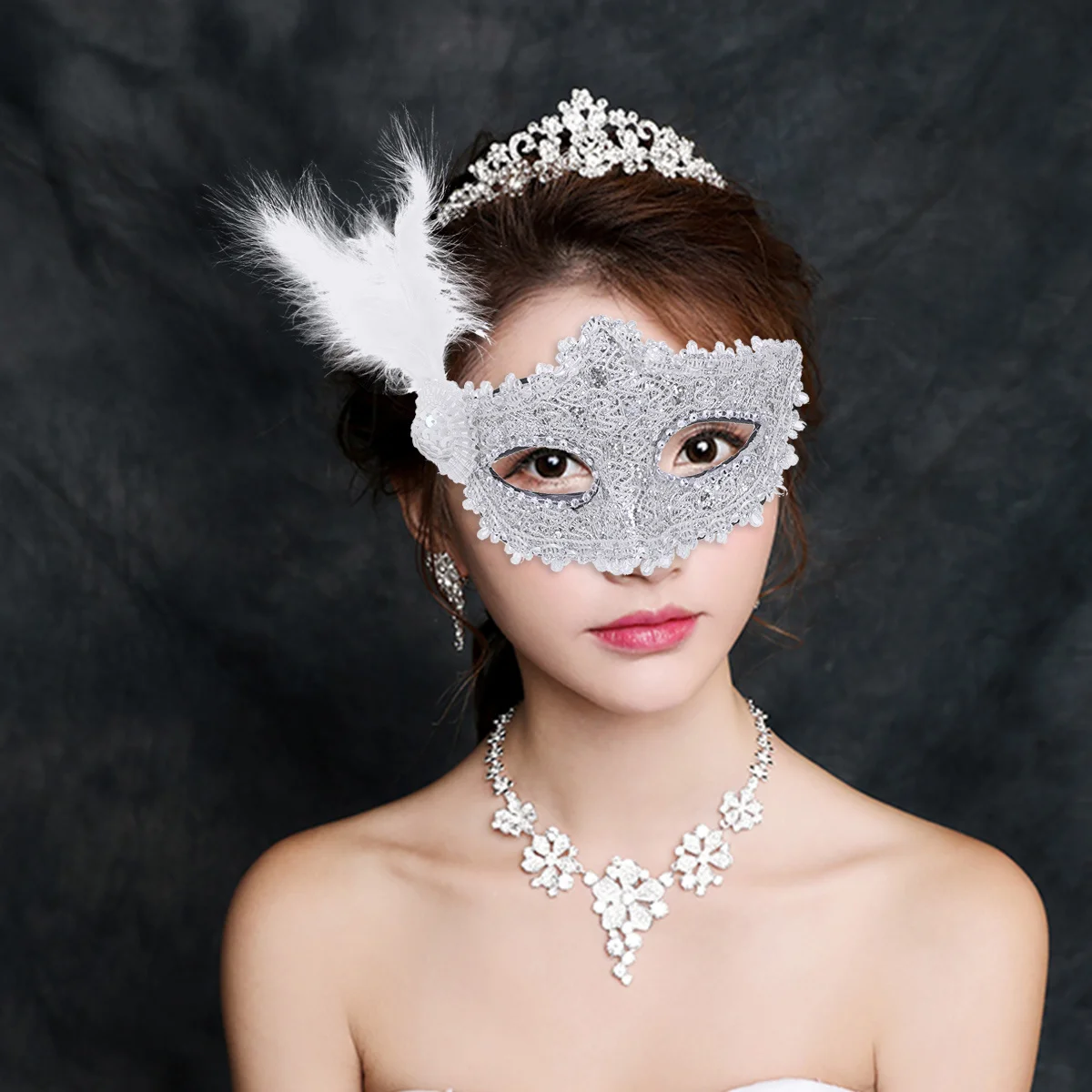

Half Face Princess Mask White Comfortable Fit Durable Material Masquerade Party Costume Party Face Mask for Halloween