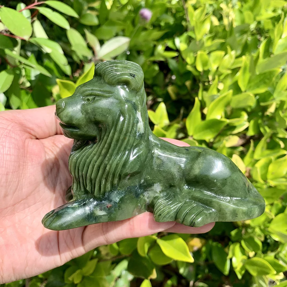 

1Pc Natural Xiuyan Stone Lion Carving Deep Green Mineral Quartz Suitable for Home Decoration Desktop Decoration Festival Gifts