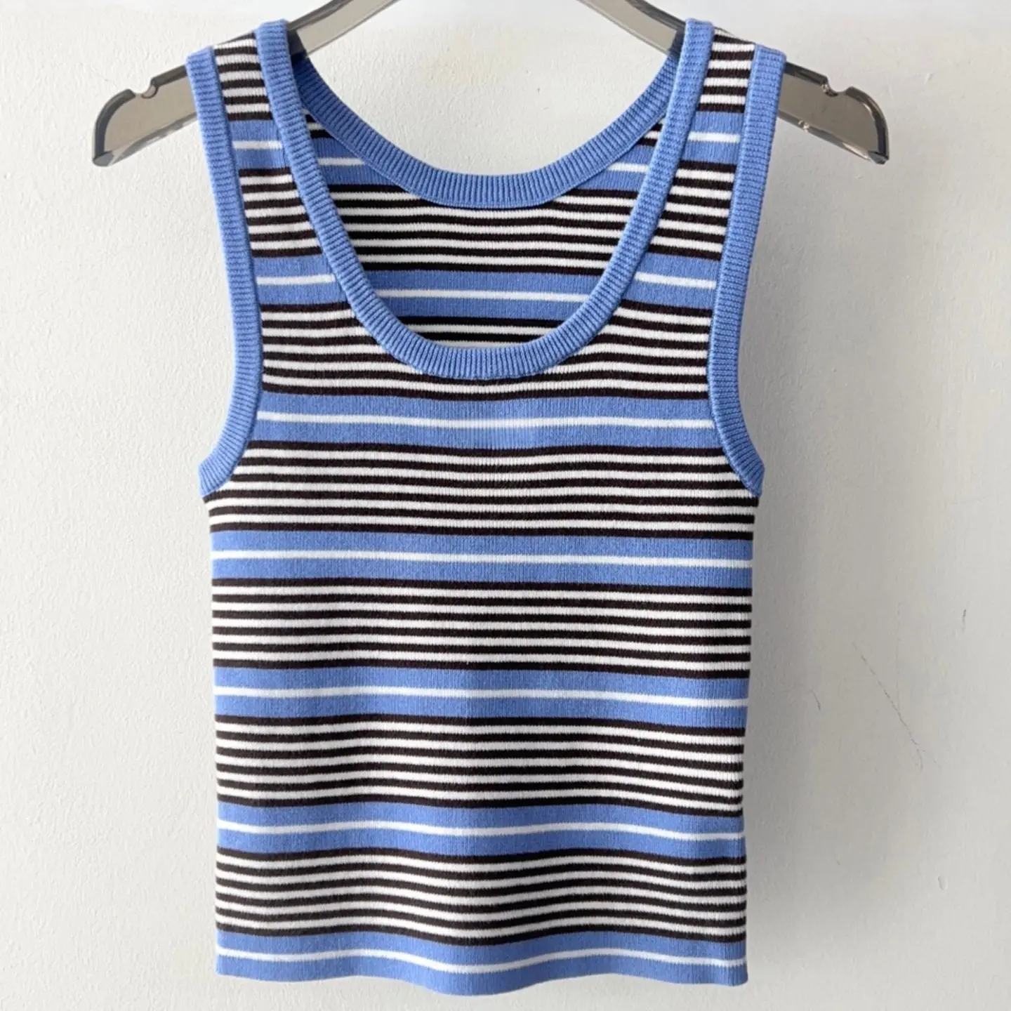 

2026 Spring Women Knitted Vest Striped Color-block Sleeveless Top Casual Summer Fashion
