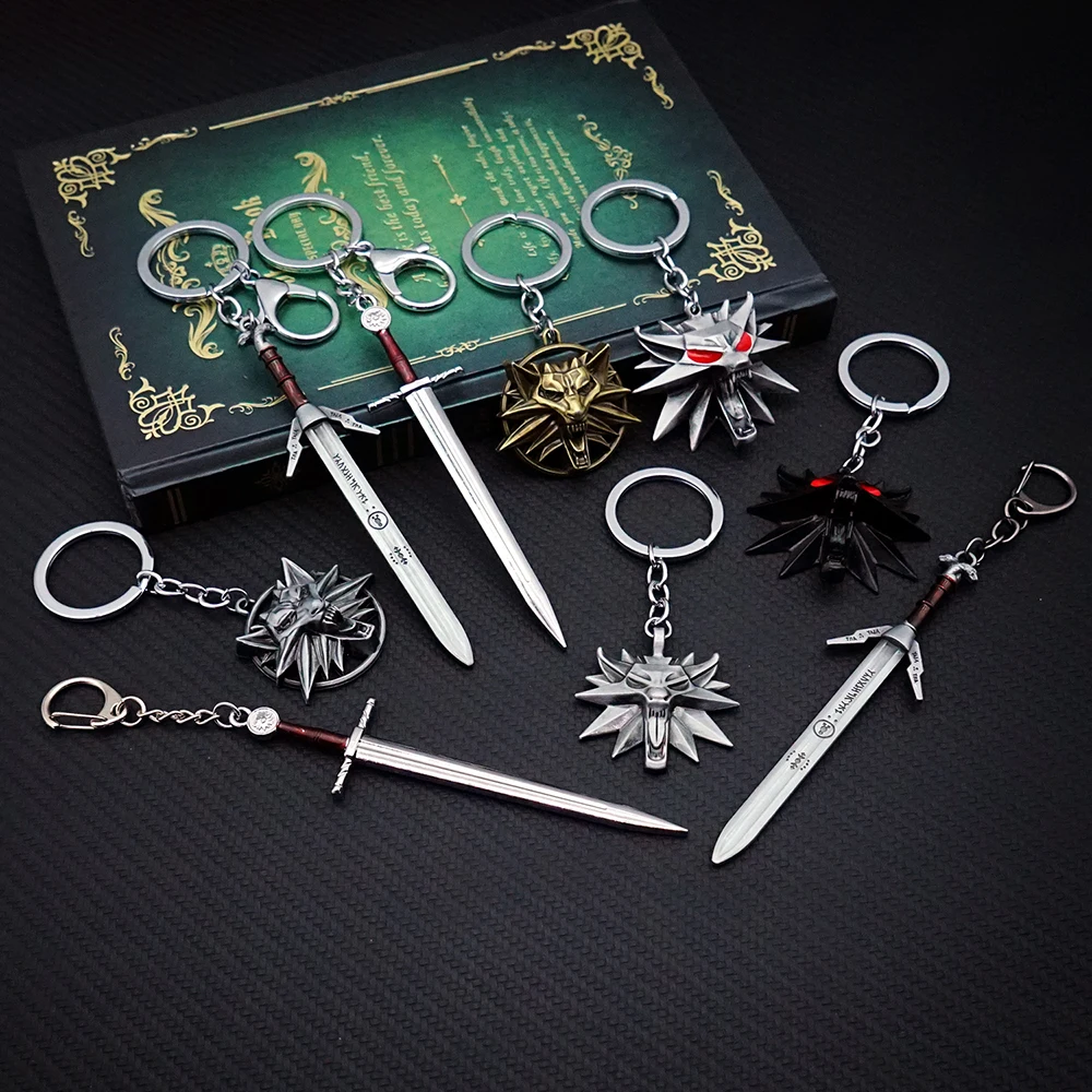 Wolf Keychain Geralt Sword Key Chain Yennefer Cirilla Pendant Keychains for Men Game Accessories Bag Key Ring Jewelry Llaveros