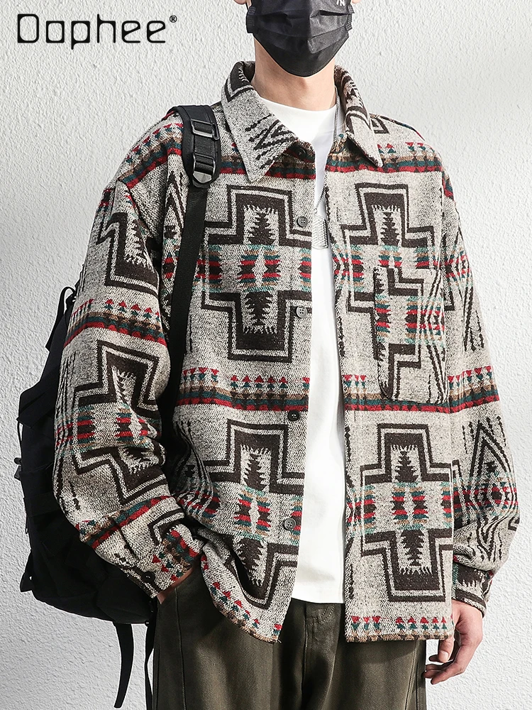 2025 일본 레트로 스타일 남성용 베이지 자카드 브러시드 턴다운 칼라 긴팔 셔츠 루즈 캐주얼 블랙 그레이 재킷