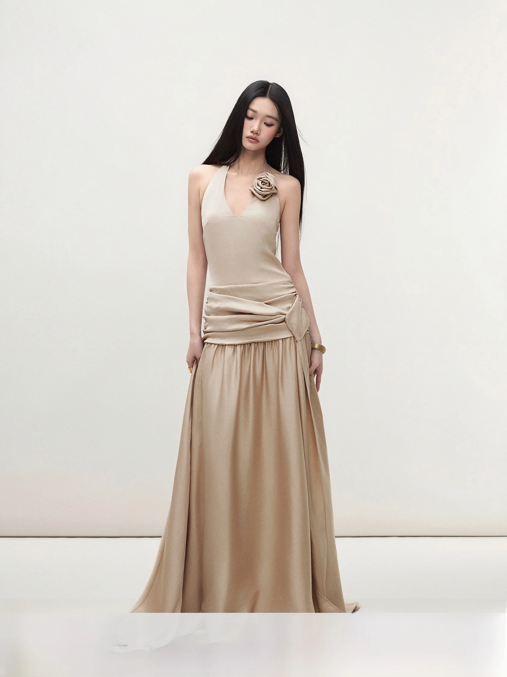 

Matin Champagne Gold Svel Slim Fit Gathered Waist Dr V Ne Hanging Ne Bal Long Floor Length Gown Casual Wear
