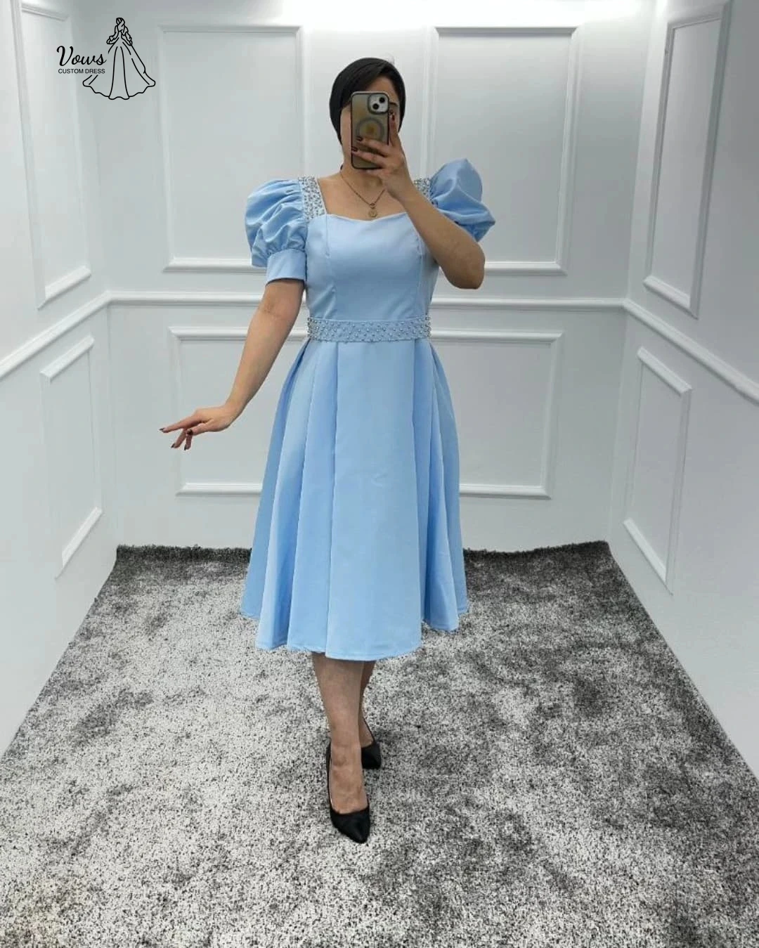 ชุดราตรีหรูหราสำหรับผู้หญิง ชุดเดรสออกงานสุดสง่างามสำหรับผู้หญิง ปี 2025 ตัดเย็บตามสั่ง คอเหลี่ยม แขนพอง ชุดราตรีงานกาล่า