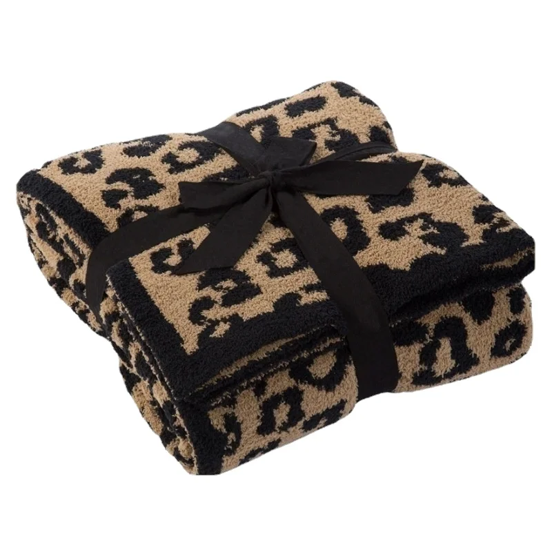 

Flange half edge velvet knitted leopard pattern with plush woven blanket sofa blanket cover