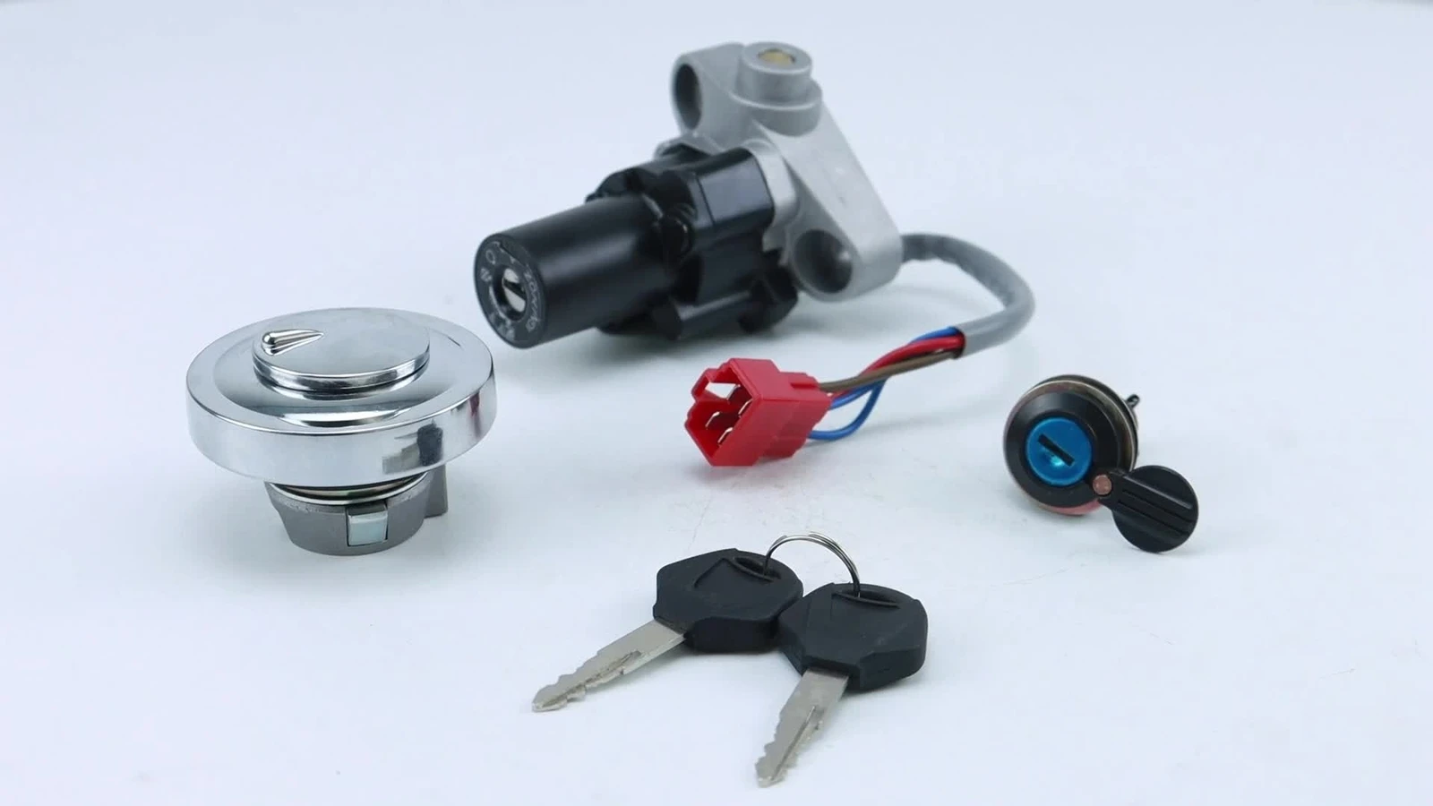 For Yamaha V-STAR 650 1100 1999-2016 Ignition Switch Fuel Cap Seat Lock Keys