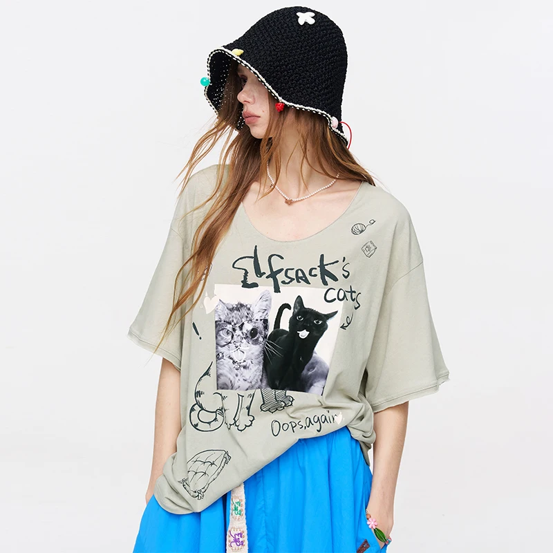 ELFSACK Cat Print Oversized T-Shirt, Graffiti Graphic U-Neck Tee, Casual Short Sleeve Top for Women