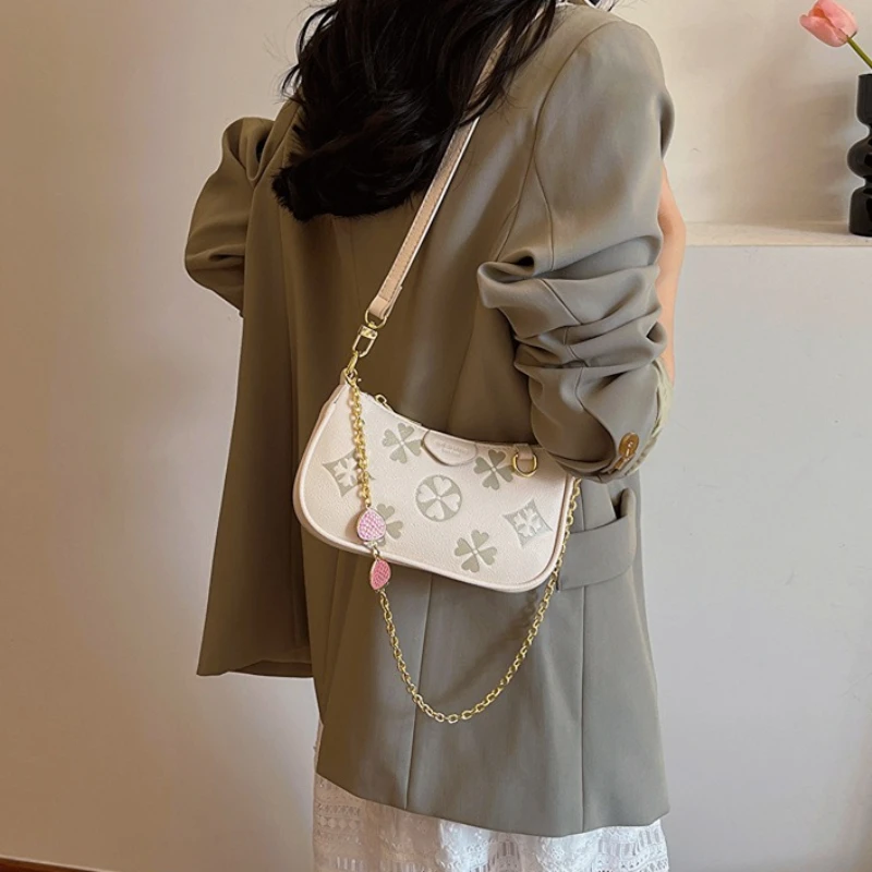 Elegant Embossed Leather Woman Shoulder Bag ,gold Chain with Pendant Underarm Bag ,Chic Crossbody Handbag for Daily Commute