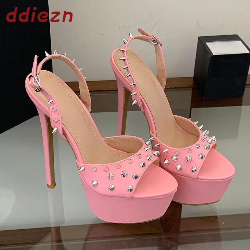 

Pink Fashion Metal Rivet Women Platform Sandals Shoes Female Buckle Strap Sexy Wedding Peep Toe Ladies Super High Heels Shoes