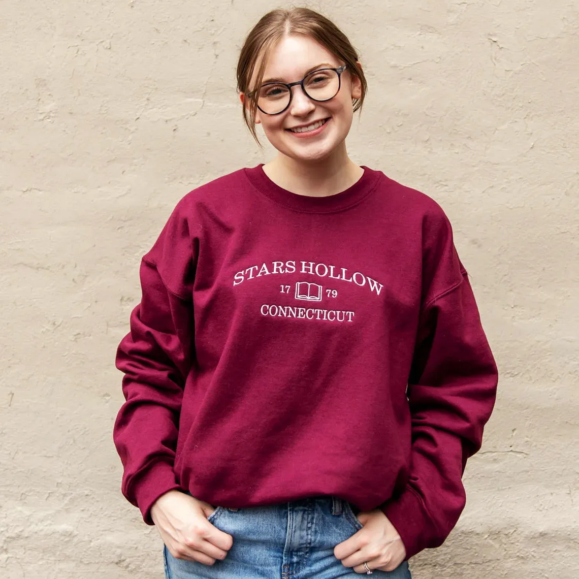 Stars Hollow Connecticut Embroidered Crewneck Sweatshirts Women Long Sleeve Thick Fleece Warm Autumn Tops Autumn Fashion Jumper