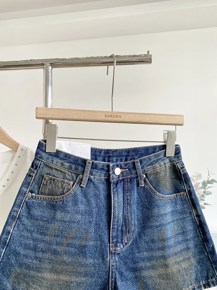 กางเกงขาสั้นคาวบอยเอวสูงสีวินเทจลุคเรโทรใหม่ประจำฤดูใบไม้ร่วงปี 2025 ทรงสลิม ใส่สบาย เหมาะสำหรับผู้หญิง