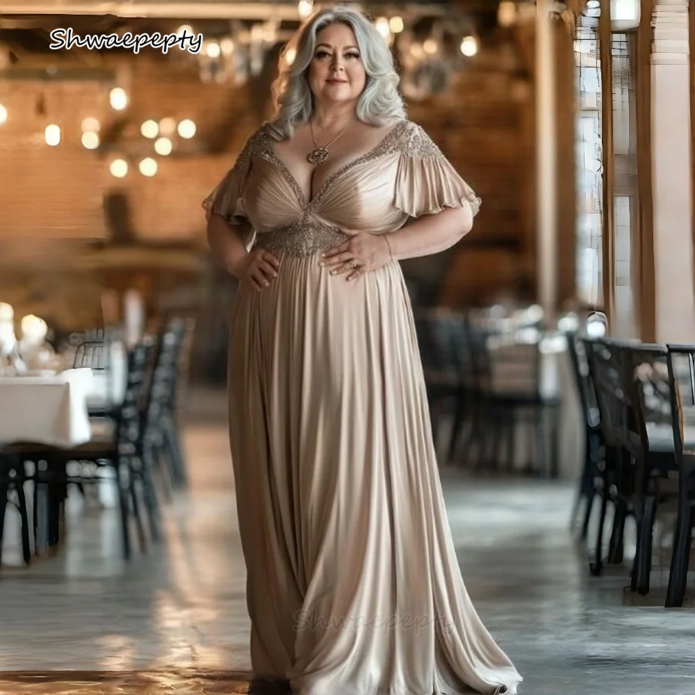 

Customized Plus Size Mother Of The Bride Dresses Deep V Neck Short Sleeve Champagne Satin Long Elegant Wedding Guests Party Gown