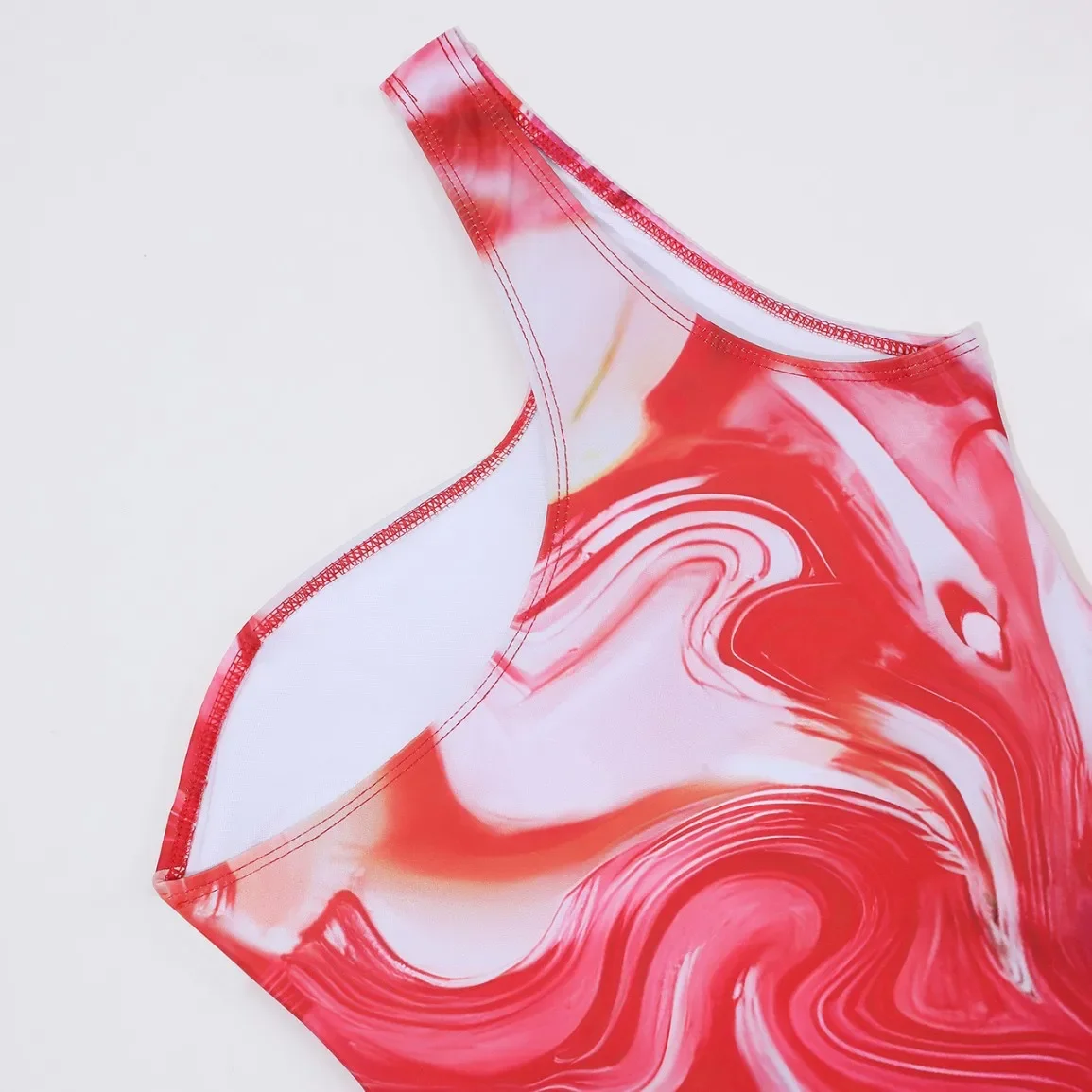Set di due pezzi per costume da bagno intero con protezione solare alla moda di colore psichedelico di vendita caldo europeo e americano