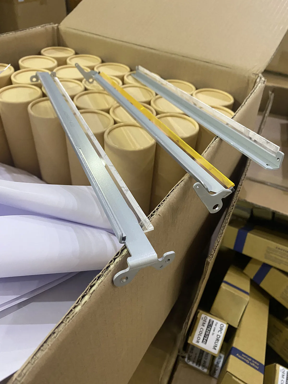 

2 шт. A50UR70K00 лезвие для очистки барабана для KONICA MINOLTA Bizhub Press C1060 1070 C1060L C1070L DU105-лопастное