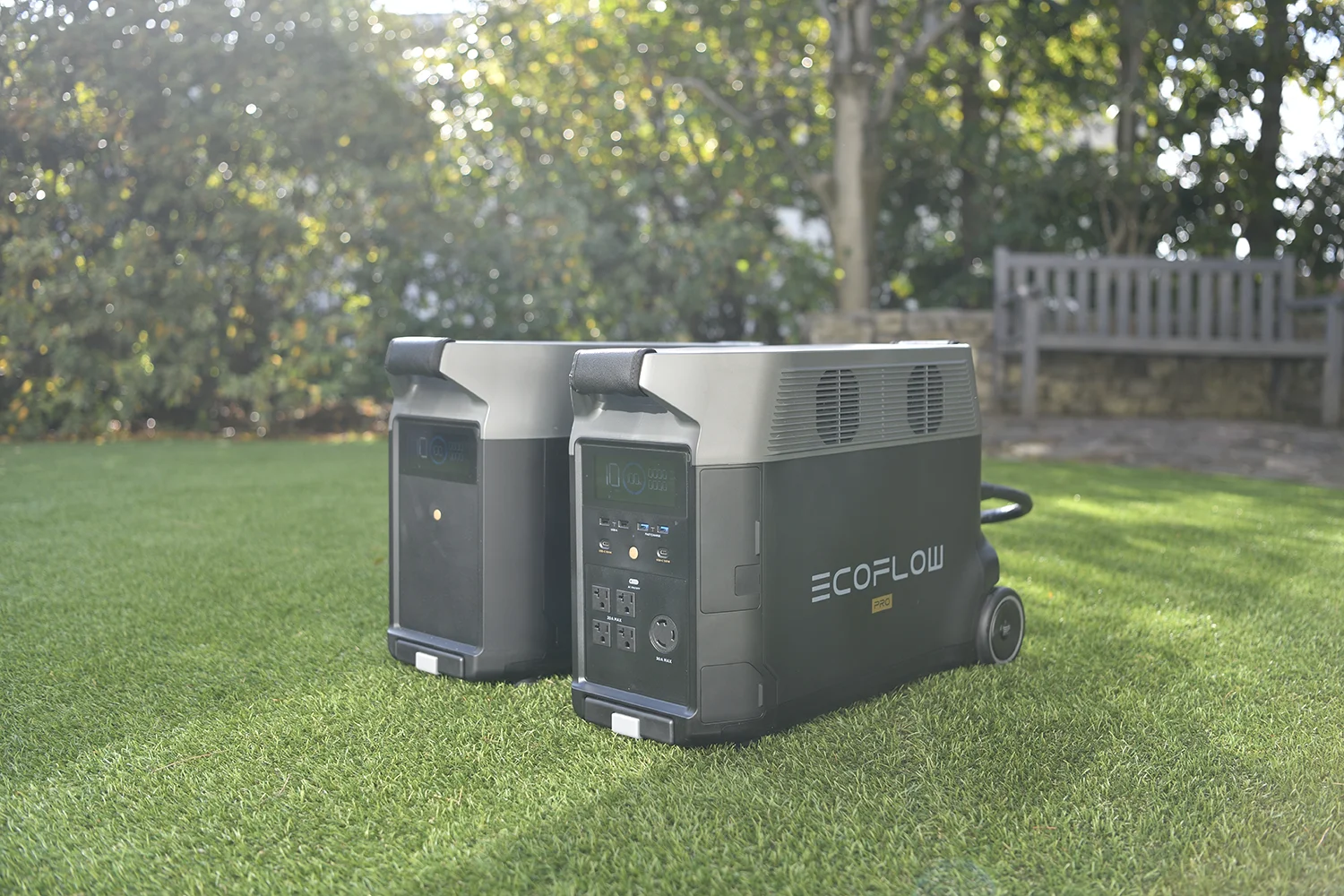 ECOFLOW DELTA PRO 3600W ポータブル電源：究極のアウトドア電源