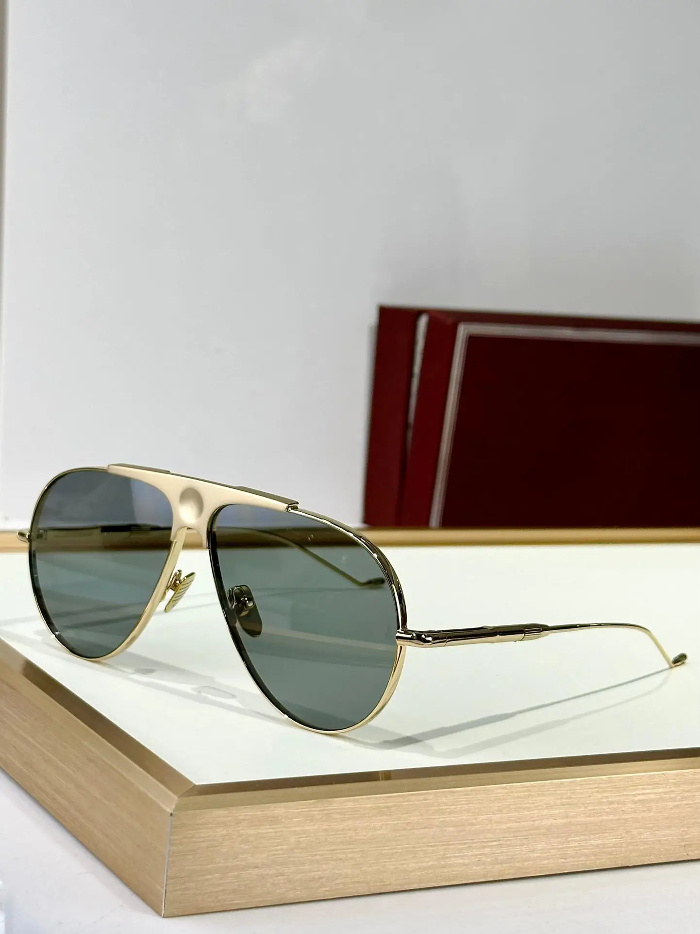 Trendy and Stylish Retro Round Metal Frame Sunglasses with Adjustable Temples; Sunglasses/eyeglasses, High-end Luxury Gifts.