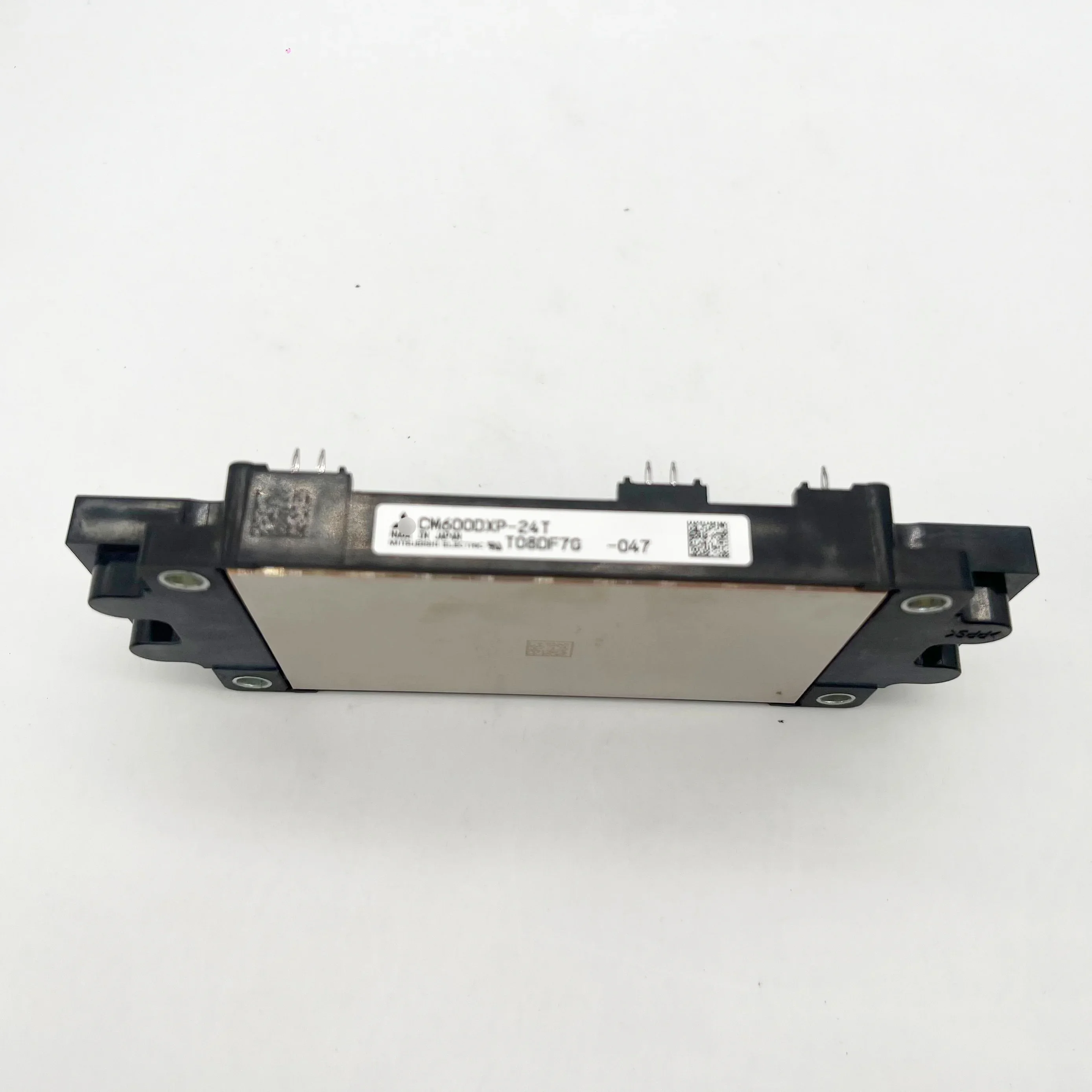 1Pcs CM600DXP-24T Gloednieuwe Originele