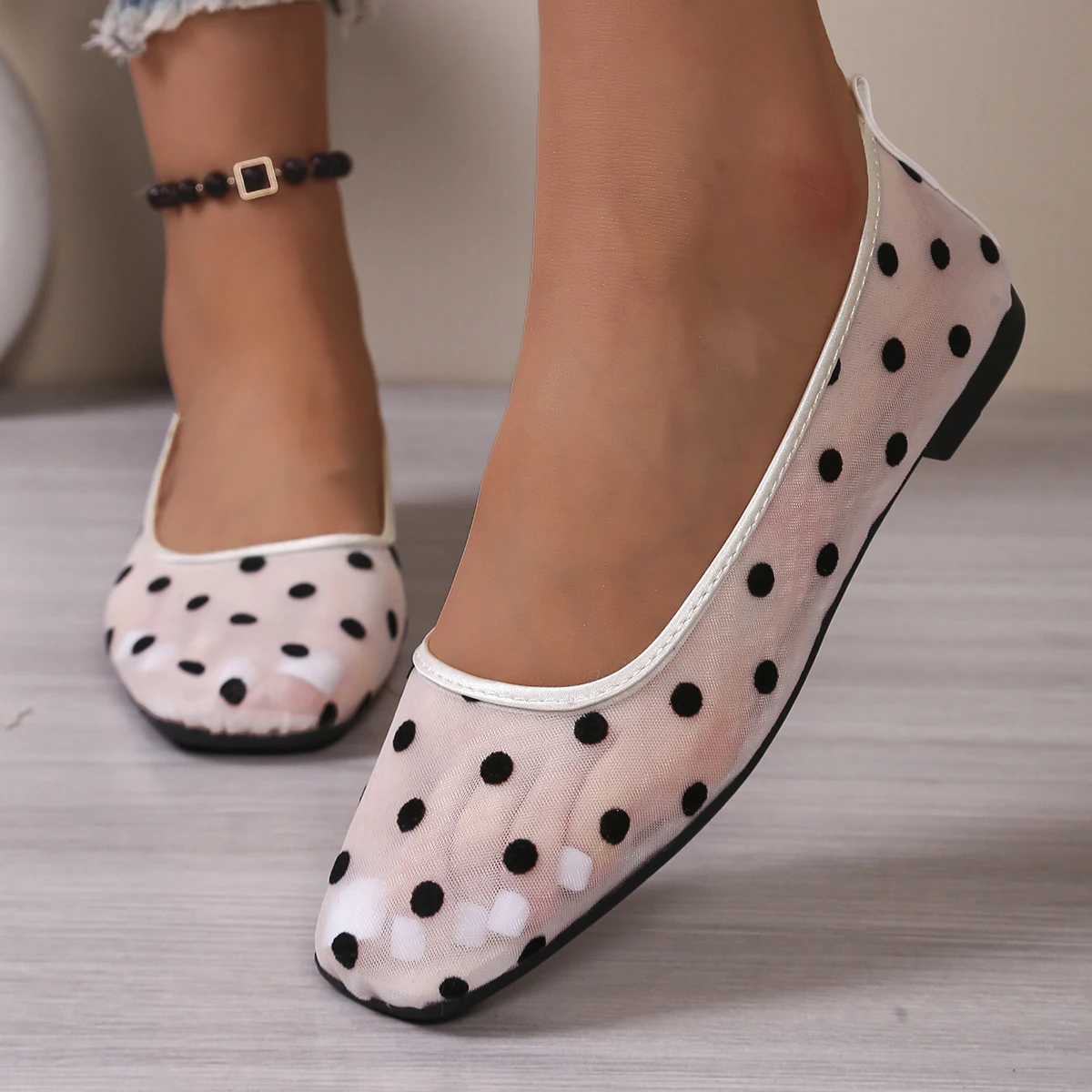 Women Flats Spring Autumn Loafers Fashion Polka Dot Mesh Breathable Shoes Women Female Soft Soled Comfortable Sneakers Women