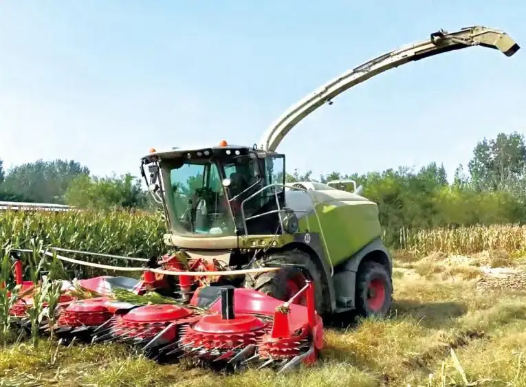 Agriculture Equipment Forage Harvester Head Platform Corn Harvesting Machine to Attach Tractor