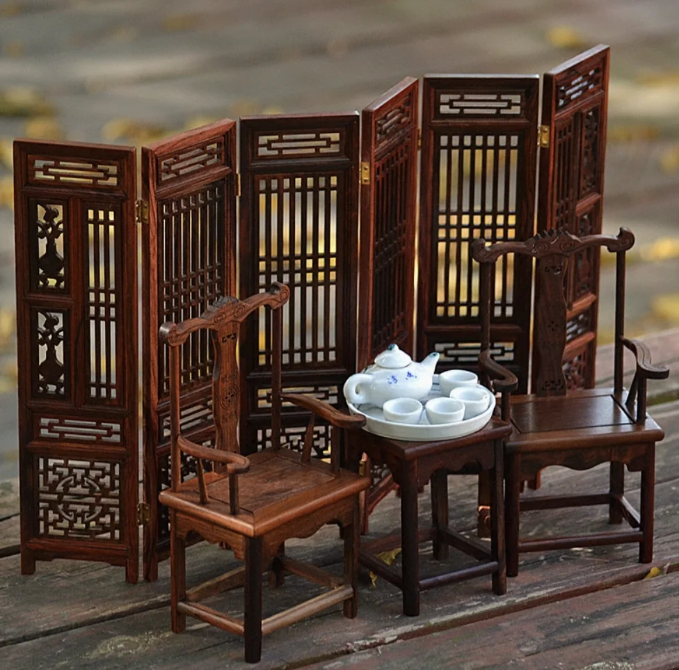 Set di mobili per casa delle b - Resin Art Dining Table recensione e prezzo