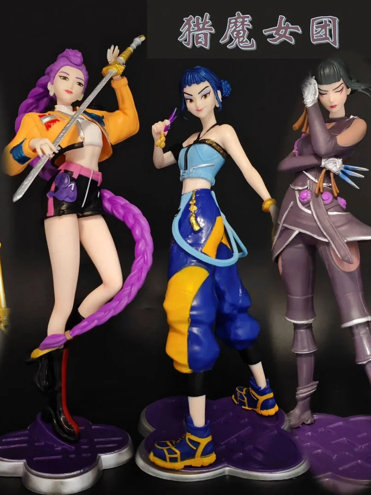 Nieuwe Aanwinst Schattig Anime Meisje Figuur Lumi Mila Zoe Karaktermodel PVC Bureau Ornament Cartoon Collectible Decoratie Cadeau Fans - afbeelding 2
