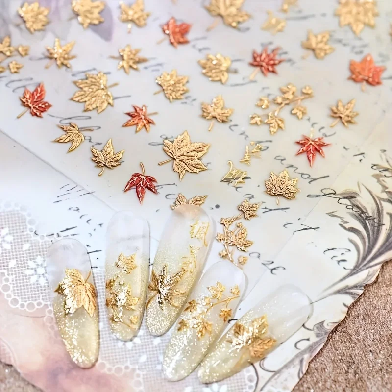 Herbst- und Winter-Nagelaufkleber mit Goldfolien-Ahornblättern - Geprägte, glänzende rote Ahornblätter-Nageldekoration, geeignet für Feiertagspartys. – Detail 2