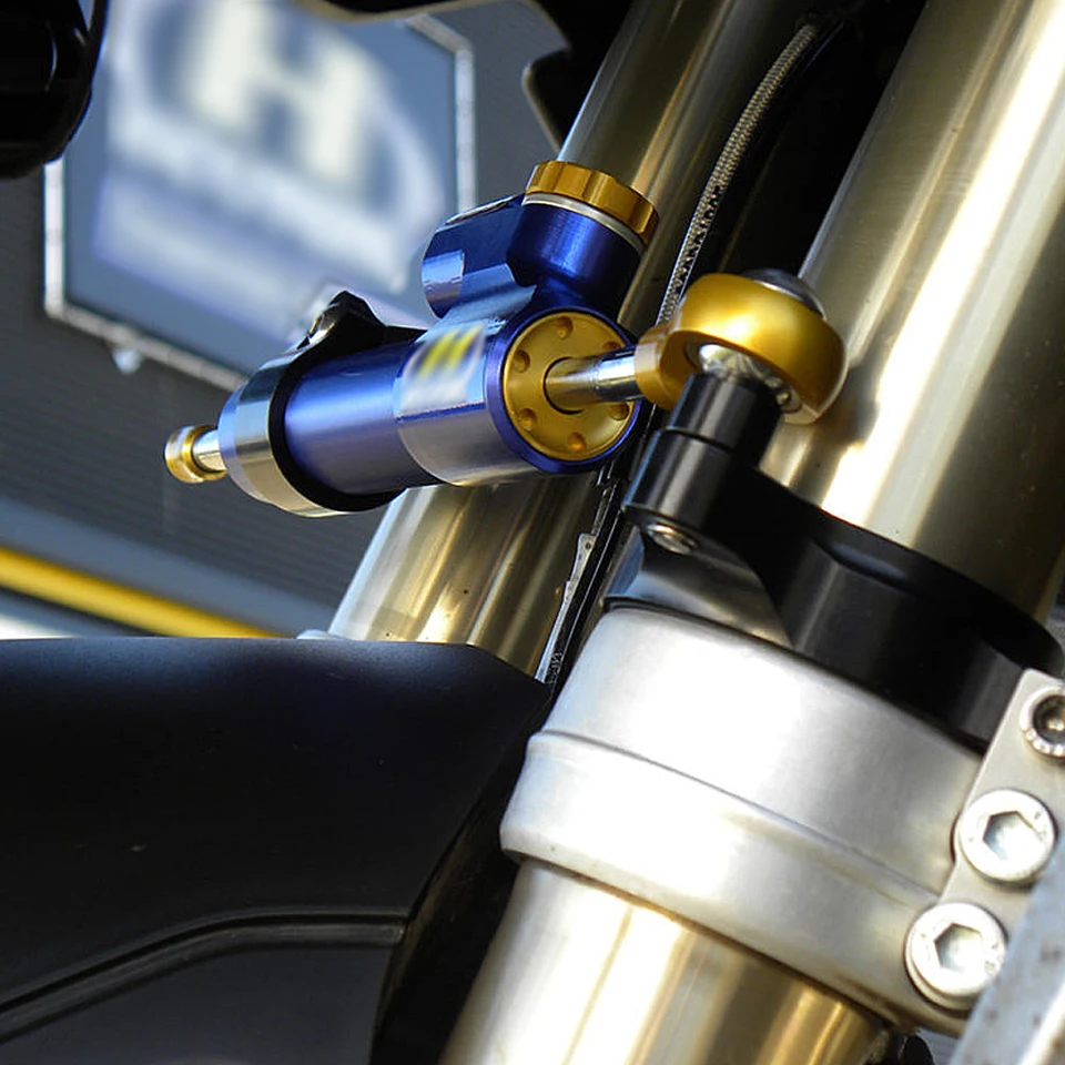 Stuurdemper stabilisator, verstelbare motorfiets stuurdemper lineaire universele stuurdemper voor MT10 MT 07 MT09 (lang type