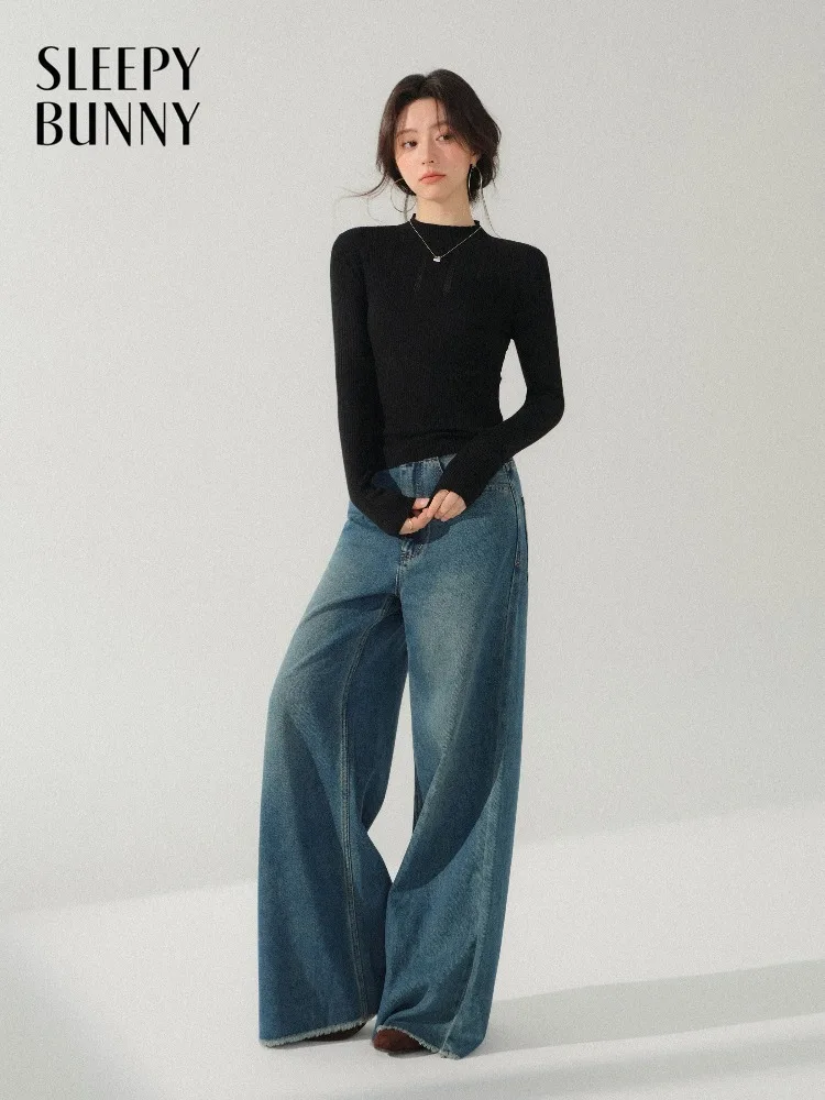 

Women Refined Openwork Jacquard Knit Top Lady Slim Fit Long Sleeve Sweater Elegant Spring Layering Base Top Chic Casual Wear