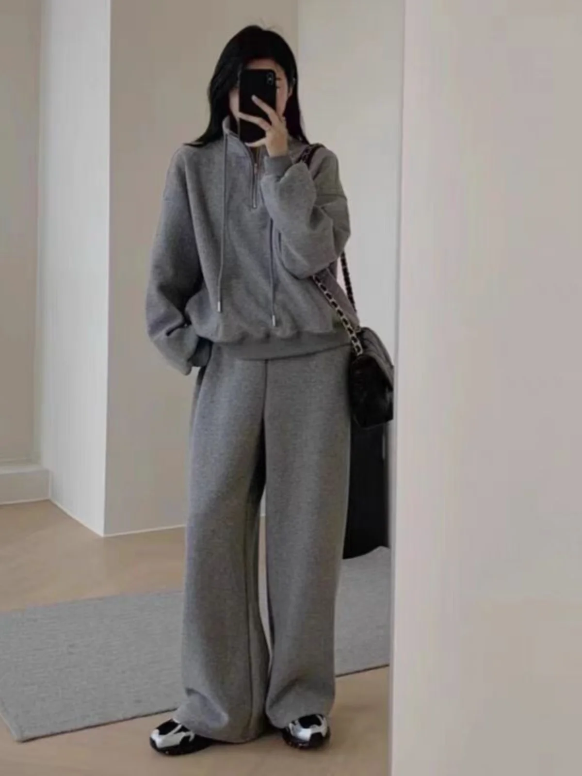 

Fashionable Sportswear Set Women's Fleece Lined Wide Leg Pants Half Zip Hoodie Two Piece Popular Casual Sportswear