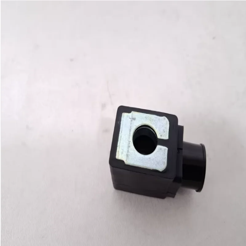 

Совершенно новая оригинальная катушка электромагнитного клапана 491514C2 CCP230M