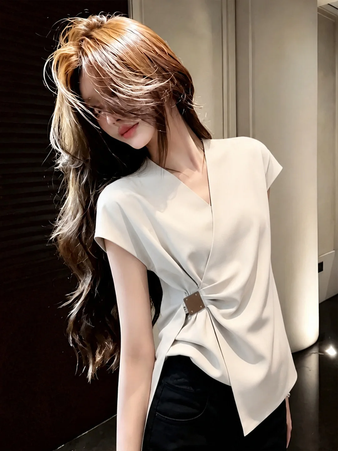 

Elegant V-Neck Short Sleeve Shirt Waist-Cinching Simple Style Commute Versatile Summer Fashionable Top Korean Version Straigh...