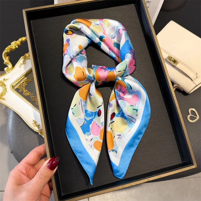 Böhmischen Stil Druck Luxus Marke Seide Quadrat Schal Frauen Satin Schals Halstuch Wrap Schals Bandana Haar Hjiab Floral