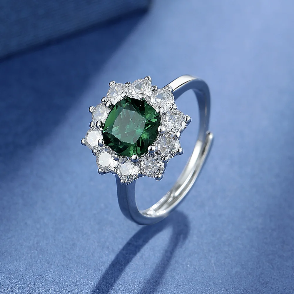 

Round Green Simulated Nano Emerald 925 Sterling Silver Flower Ring for Women Halo Engagement Ring Statement Gemstone Jewelry