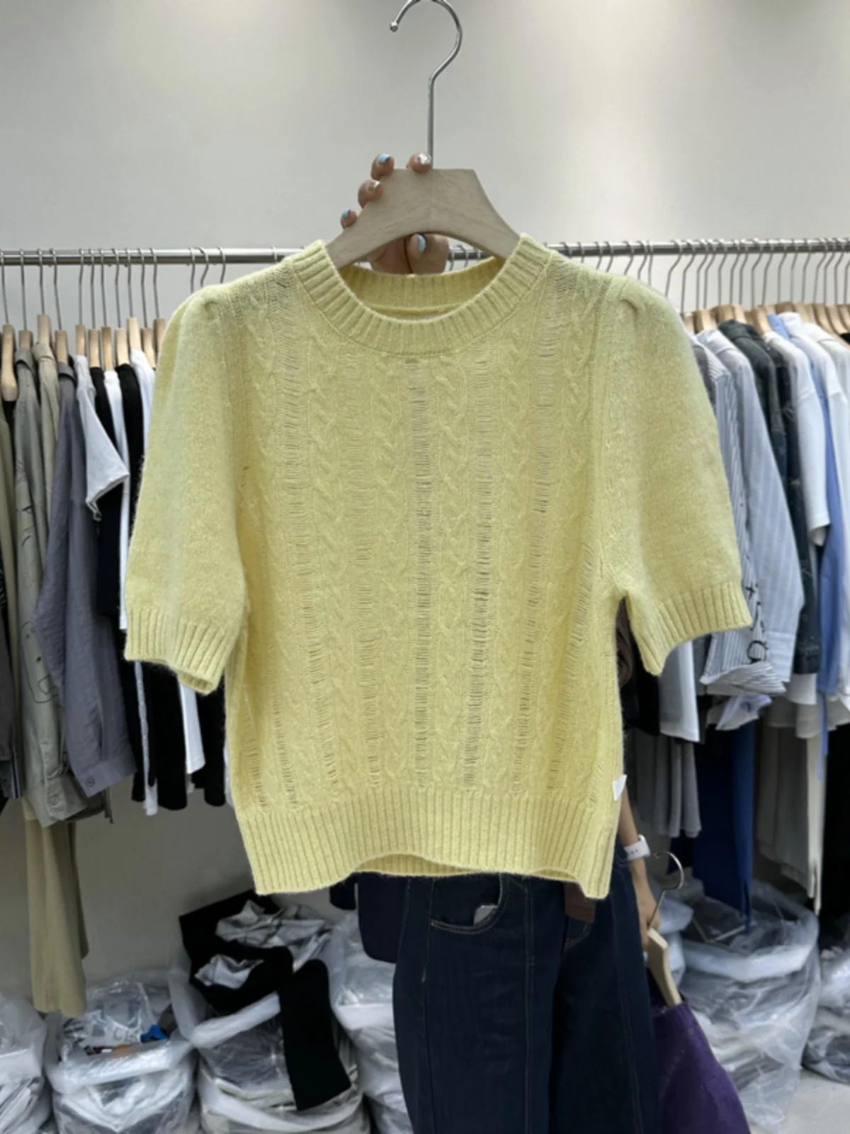 

Women's Short Sleeve Knitted Sweater Summer New Style Hollow out Woolen Shirt Fashionable Commute Style round Neck Sweater