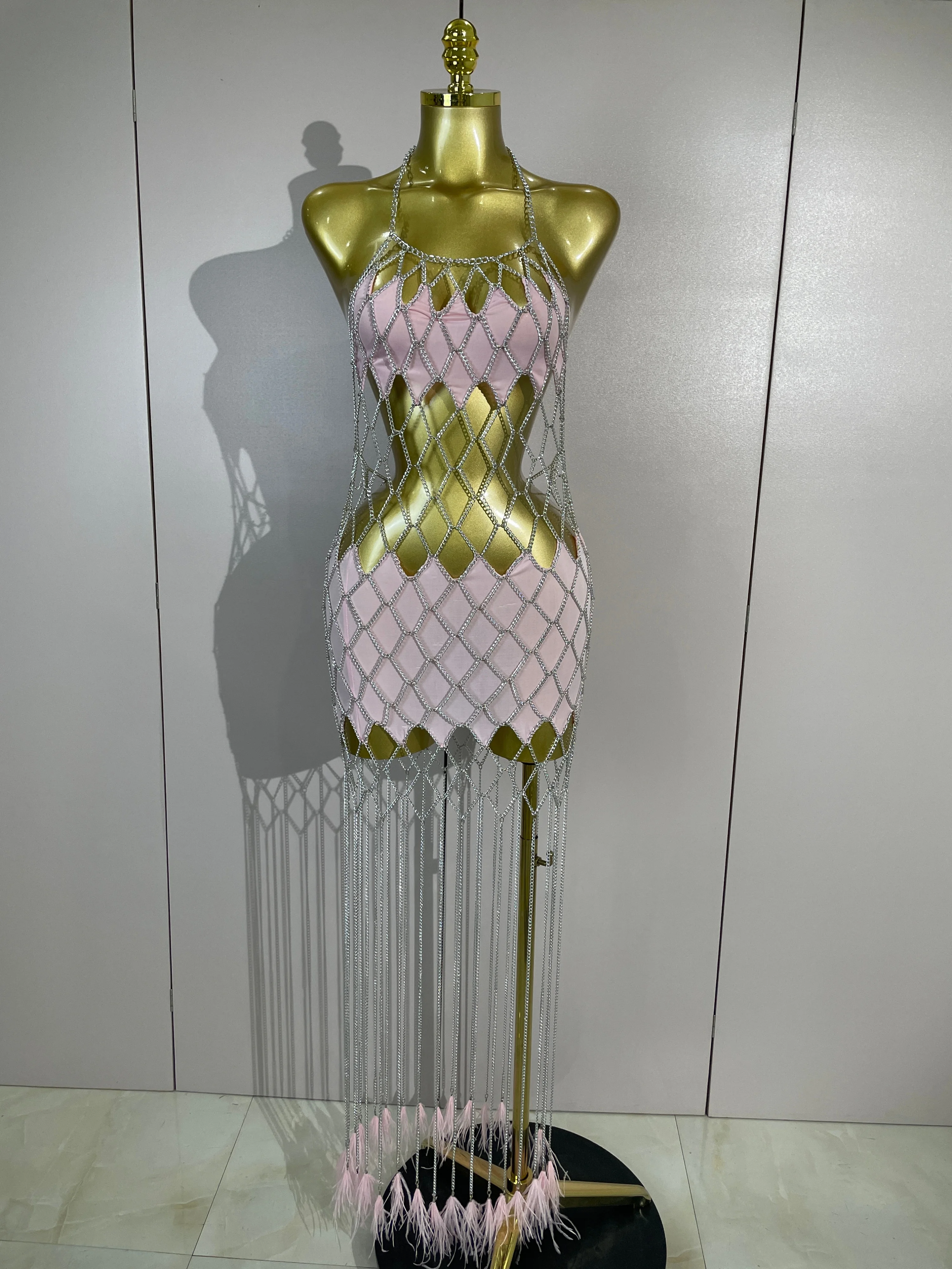 Women Sexy Halter Hollow Out Fashion Trendy Chain Tassel Feathers Long Dress Eveing Party Photo Shoot Nightclub Stage Costumes