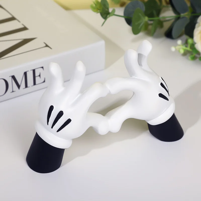 Disney Mickey Mouse Hand With Love Heart Table Decoration Home Creative Funny Decorations Collection Ornaments Hobby Toys Gift