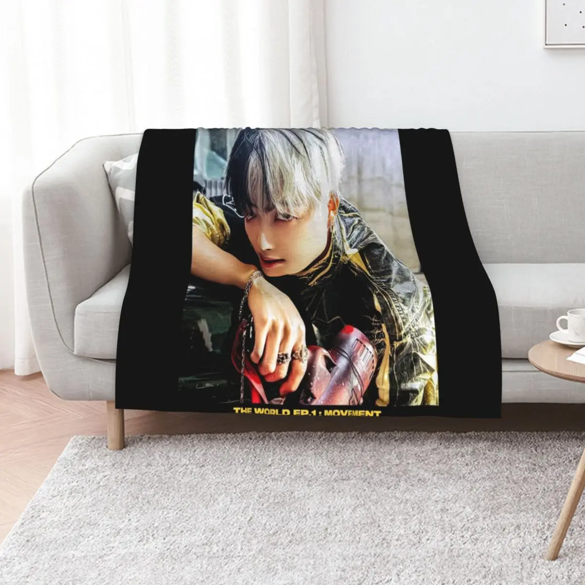 Hongjoong - Ateez Throw Blanket Ultra Plush Cozy Blanket for Napping Sleeping